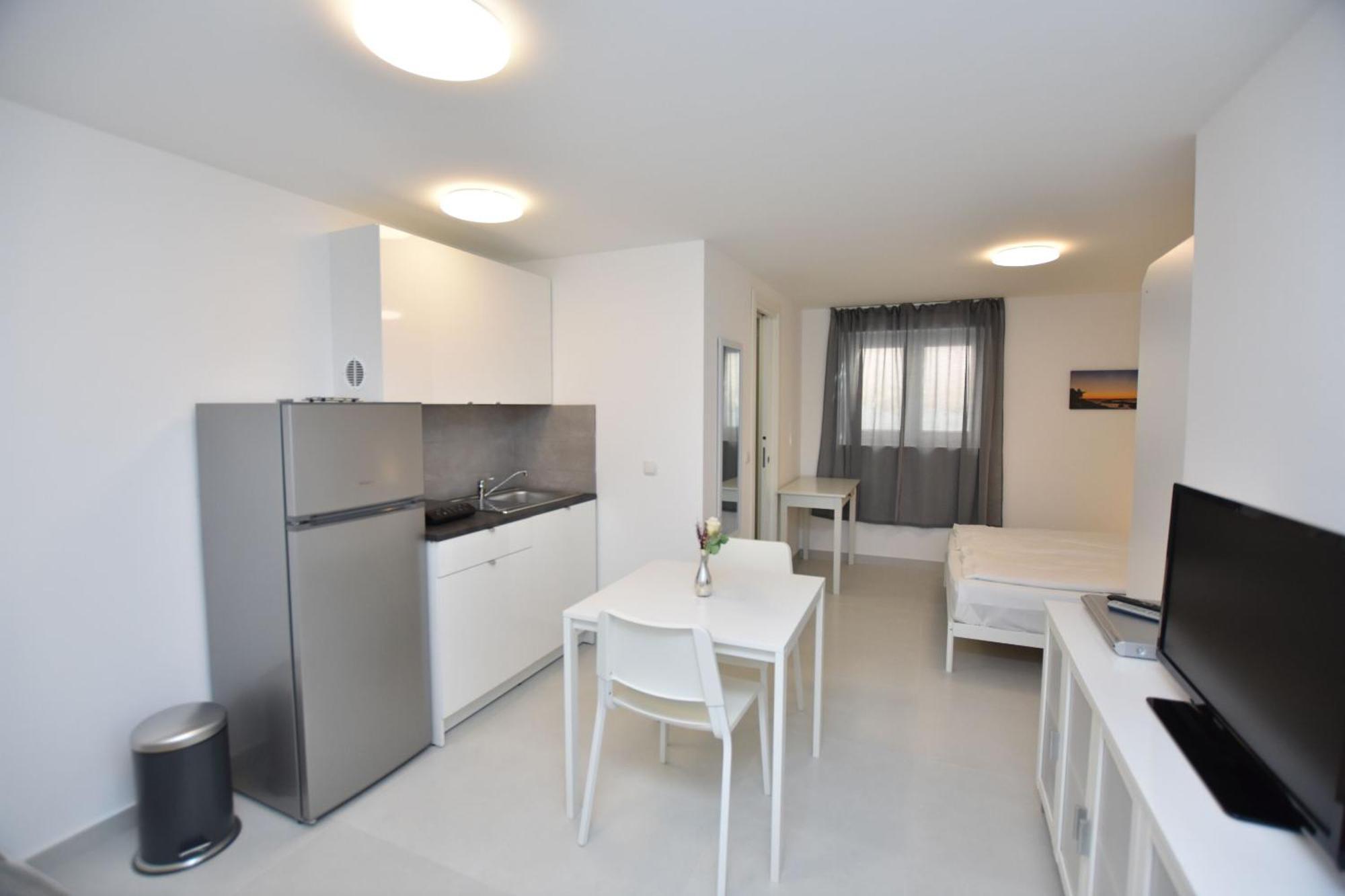 Apartments Leonardo Primošten Zewnętrze zdjęcie